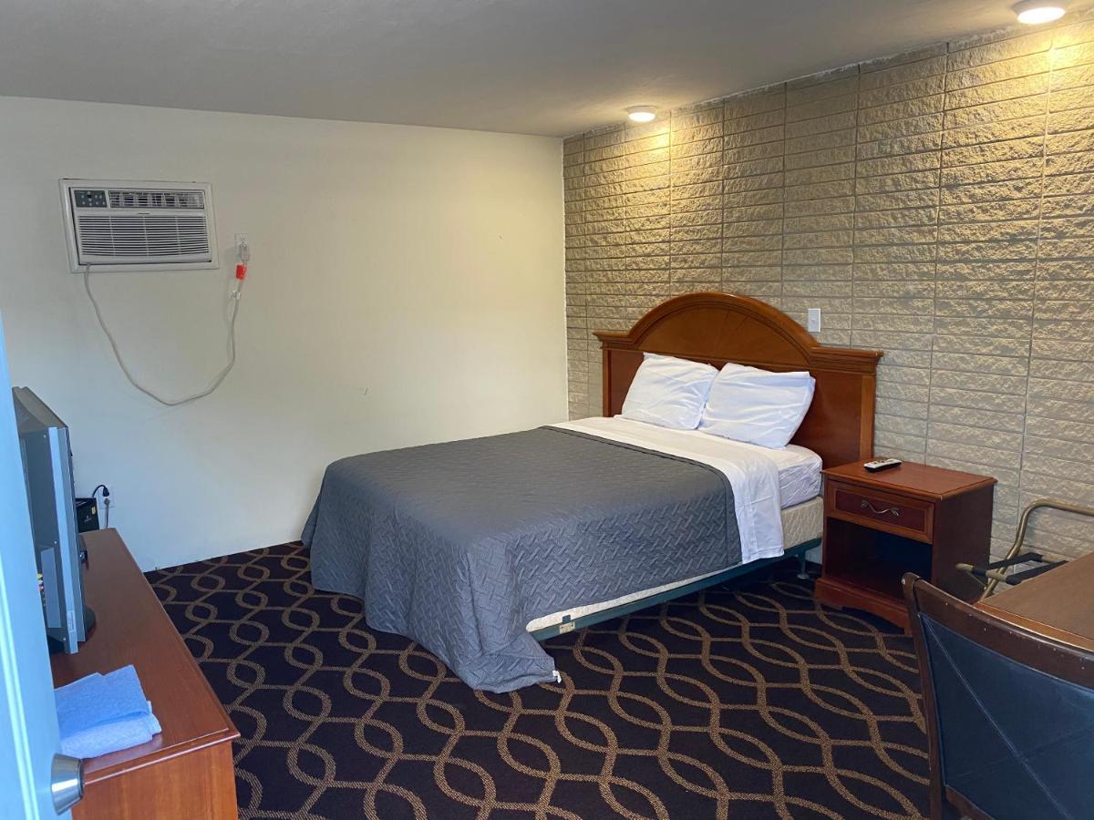 Sonrise Inn Breezewood Exteriér fotografie
